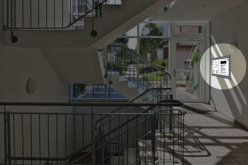 Digital skärm trapphus teknik